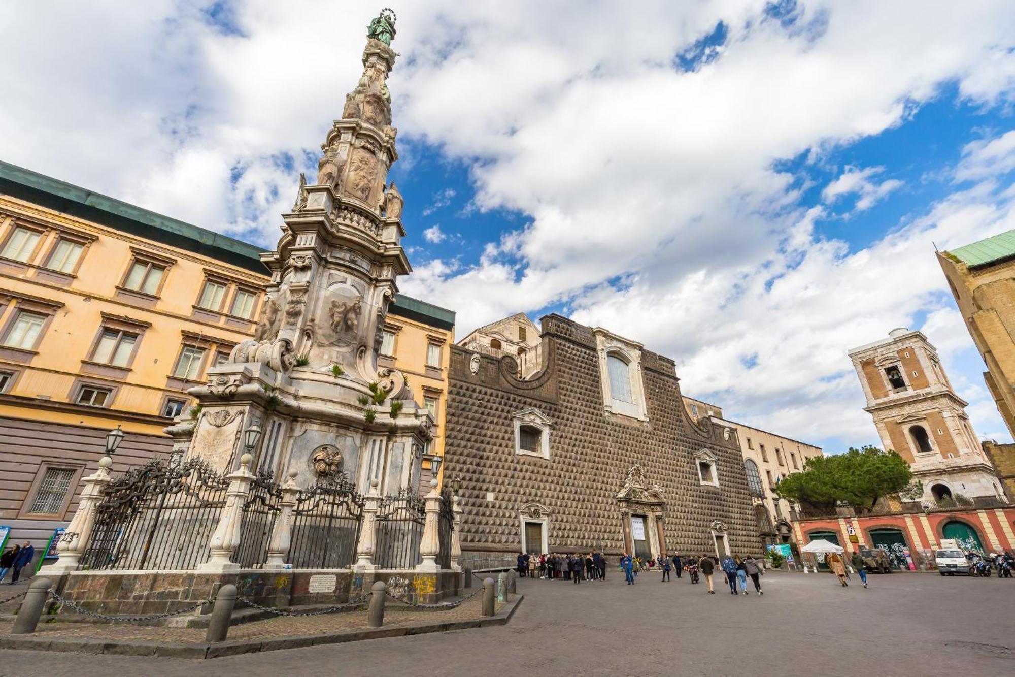나폴리 A Pochi Passi Da Piazza Del Gesu By Wonderful Italy 아파트 외부 사진